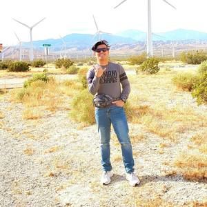 Meet your Posher, Moner